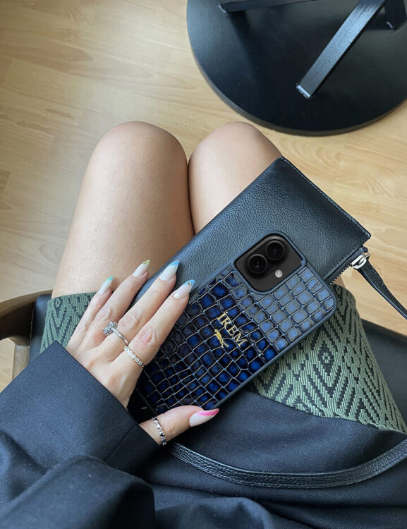 Deri iPhone Kılıf 16 Premium Lacivert - 2