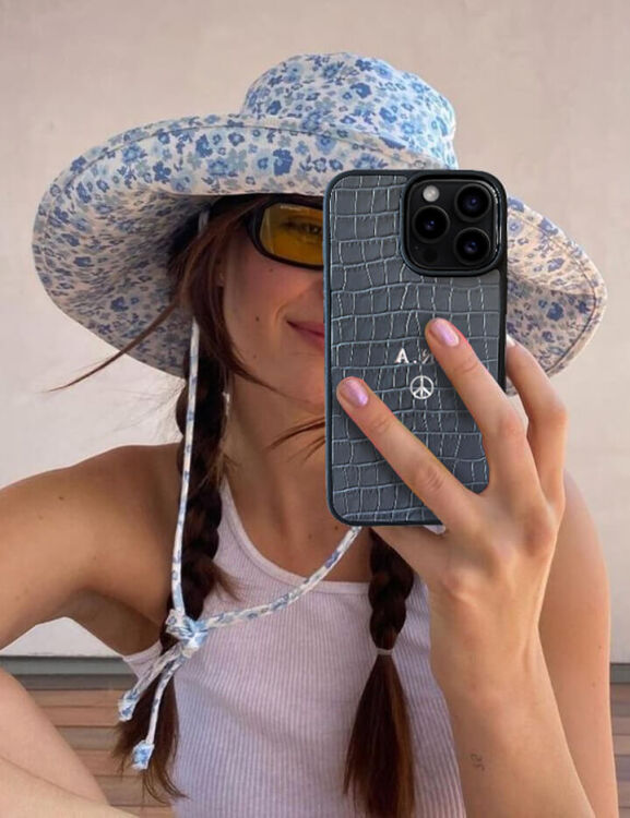 Deri iPhone Kılıf 16 Pro Max Gri Croco - 2