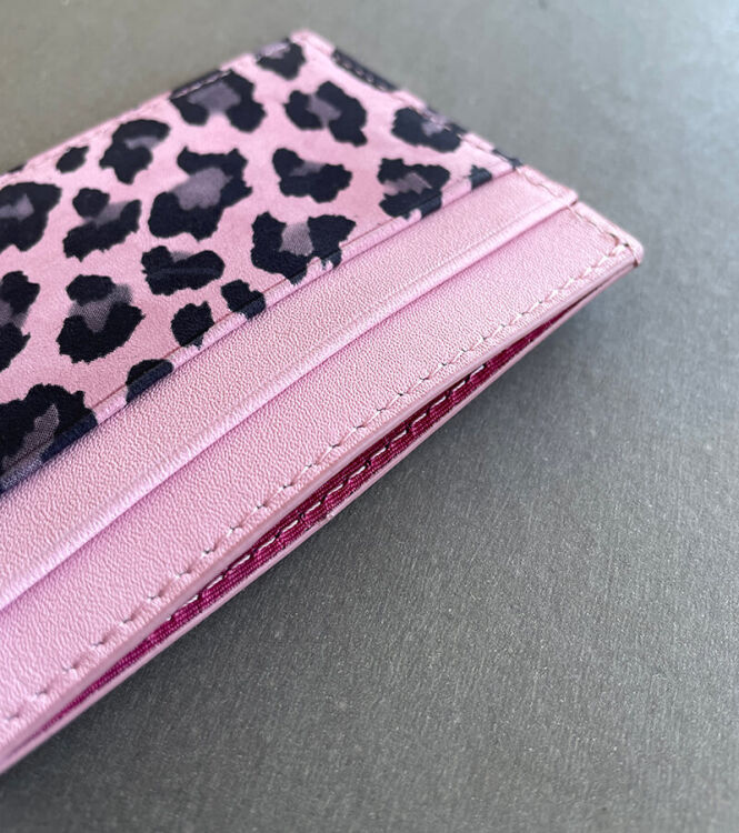 Deri Kartlık Pembe Leopar - 3